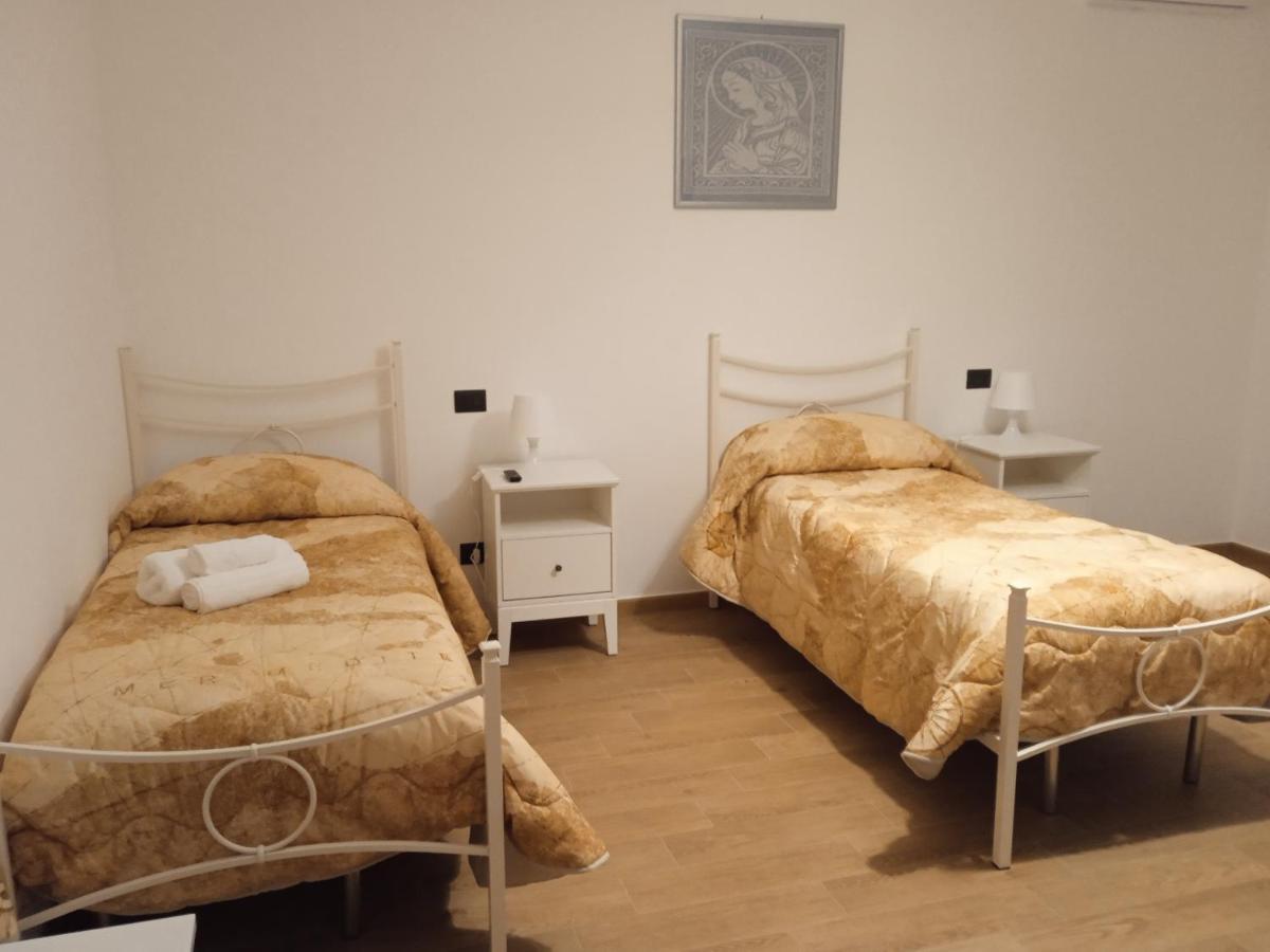Bed And Breakfast Il Sole -Cinquefrondi Exterior photo