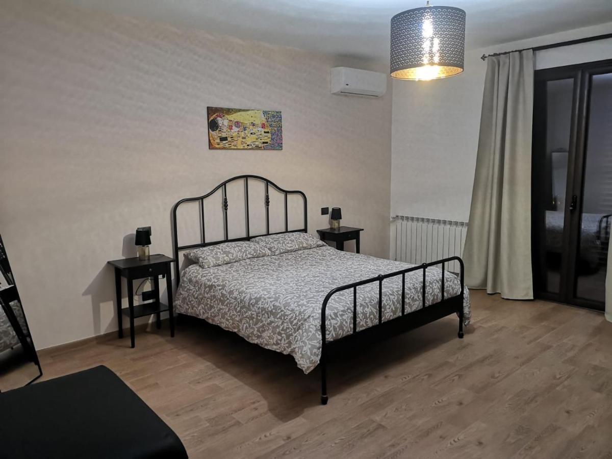 Bed And Breakfast Il Sole -Cinquefrondi Exterior photo